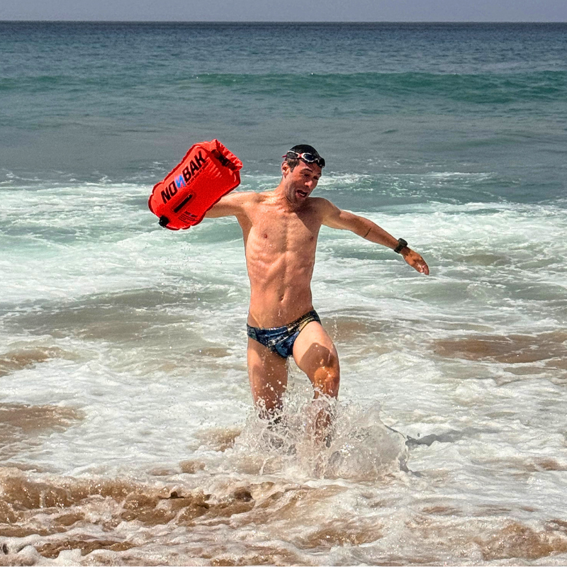 Nonbak buoys for open water swimming